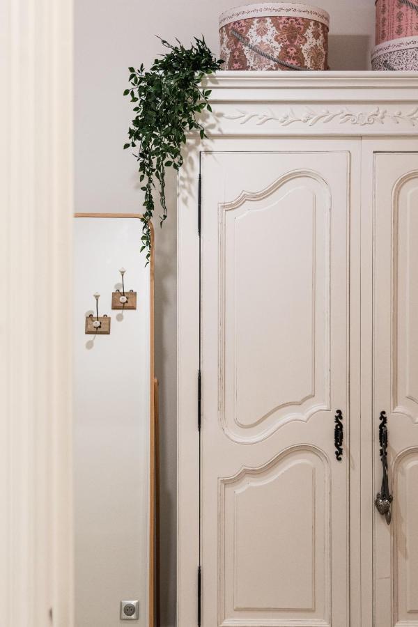 The French Boudoir Apartment Epernay Luaran gambar