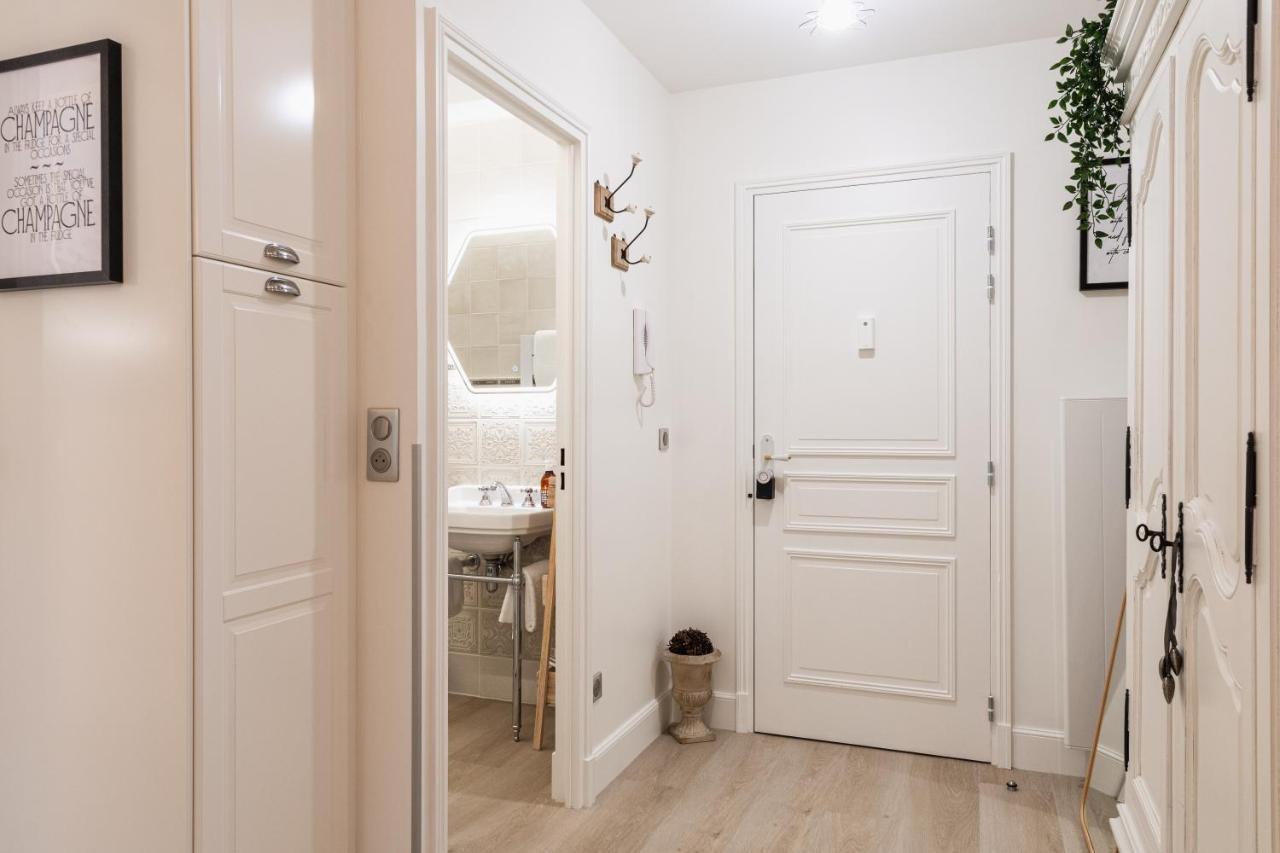 The French Boudoir Apartment Epernay Luaran gambar